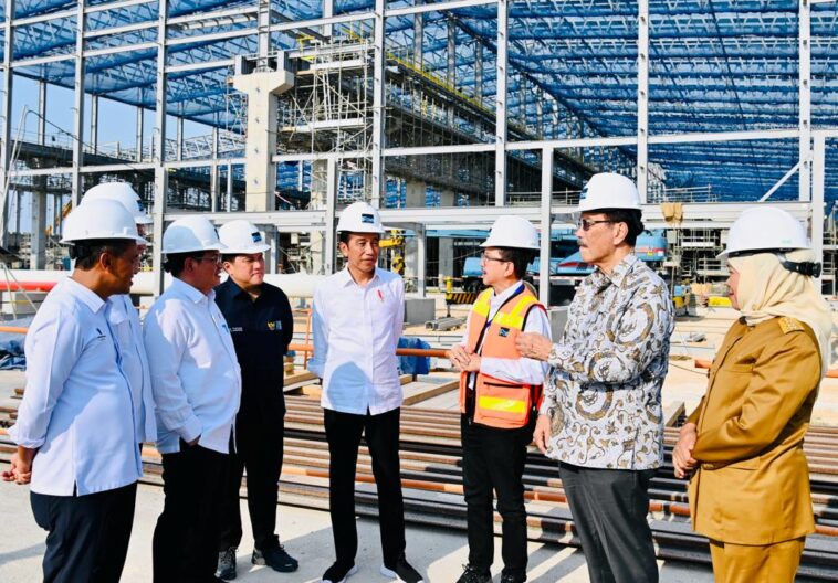 Jokowi: Smelter Fondasi Indonesia