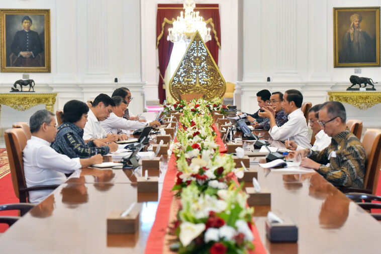 Jokowi Instruksikan Hilirisasi Rumput Laut