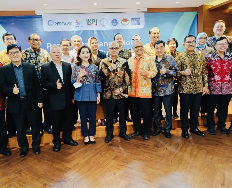 PERTAPSI dan 6 Asosiasi Profesi Keuangan