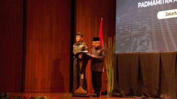 csr tuntaskan kemiskinan