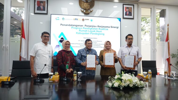 SMF Renovasi 28 RTLH di Kawasan Kumuh Pandeglang