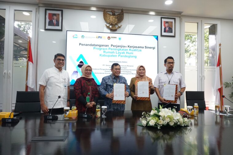 SMF Renovasi 28 RTLH di Kawasan Kumuh Pandeglang