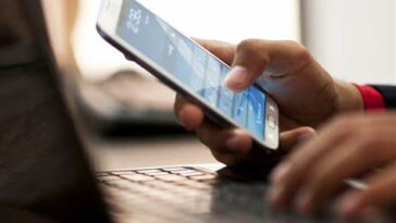 Biaya Handphone dan Kendaraan