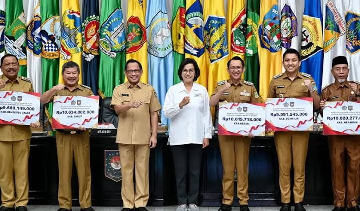 Sri Mulyani Beri Rp 1 Triliun untuk Pemda