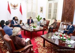 Jokowi Bertemu Presiden Bank Dunia