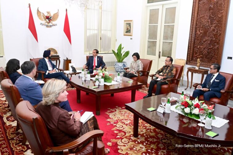Jokowi Bertemu Presiden Bank Dunia