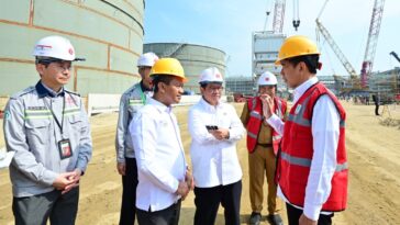 Jokowi: Pabrik Hilirisasi Petrokimia