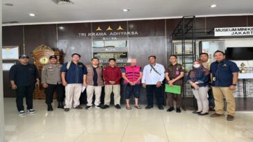 Kanwil DJP Jaksel I Serahkan Tersangka