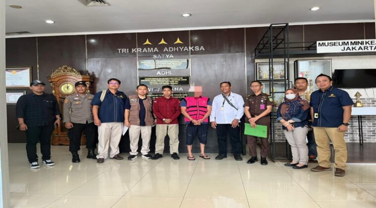 Kanwil DJP Jaksel I Serahkan Tersangka