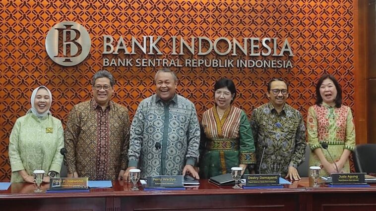 BI Naikkan Suku Bunga Acuan Jadi 6 Persen