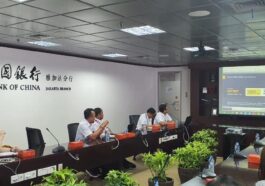Karyawan Bank of China Serentak Validasi