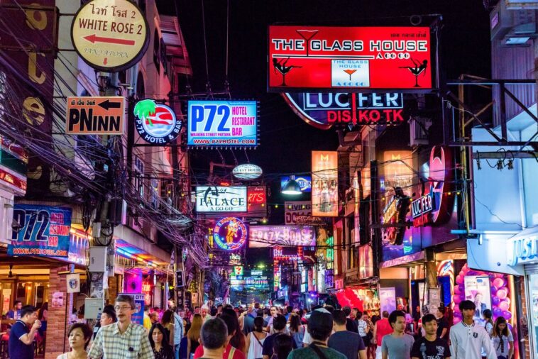 Pemerintah Thailand Resmi Pangkas Pajak Minuman Beralkohol