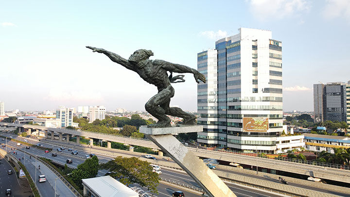 Sektor Penopang Penerimaan Pajak Kanwil DJP Jaksel I