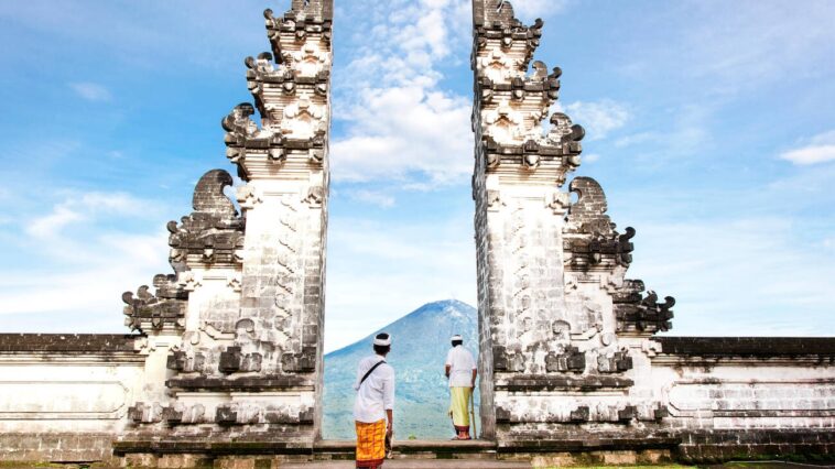 Love Bali: Aplikasi Pengumpul Pajak