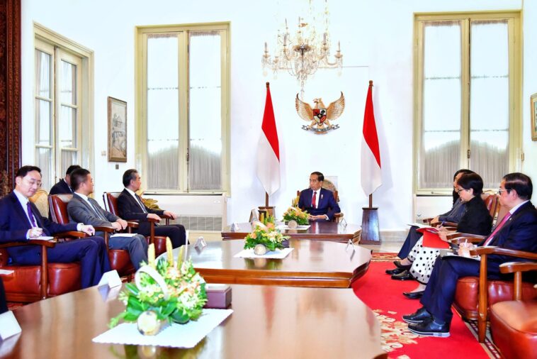 Jokowi dan Menlu Tiongkok Bahas