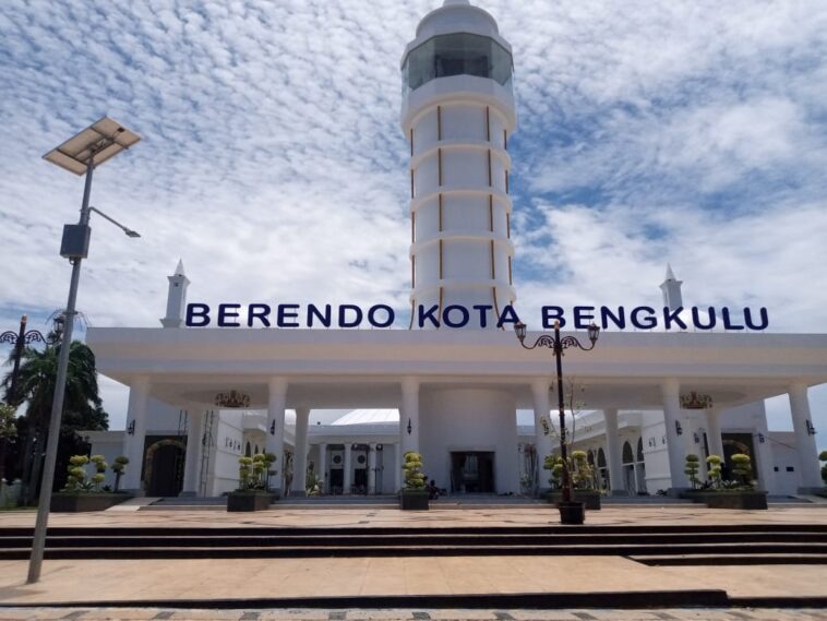 Pemkot Bengkulu Wajibkan Tenaga Kerja Asing Bayar Pajak Daerah