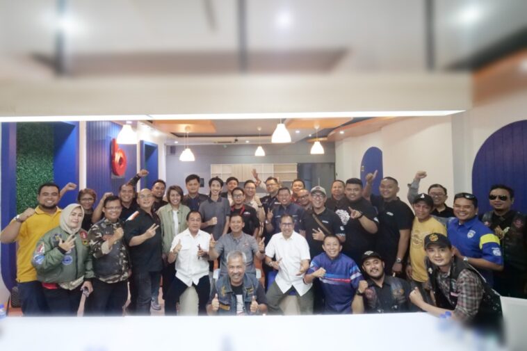 31 Komunitas Otomotif di Jabar Ajak Masyarakat Bayar Pajak