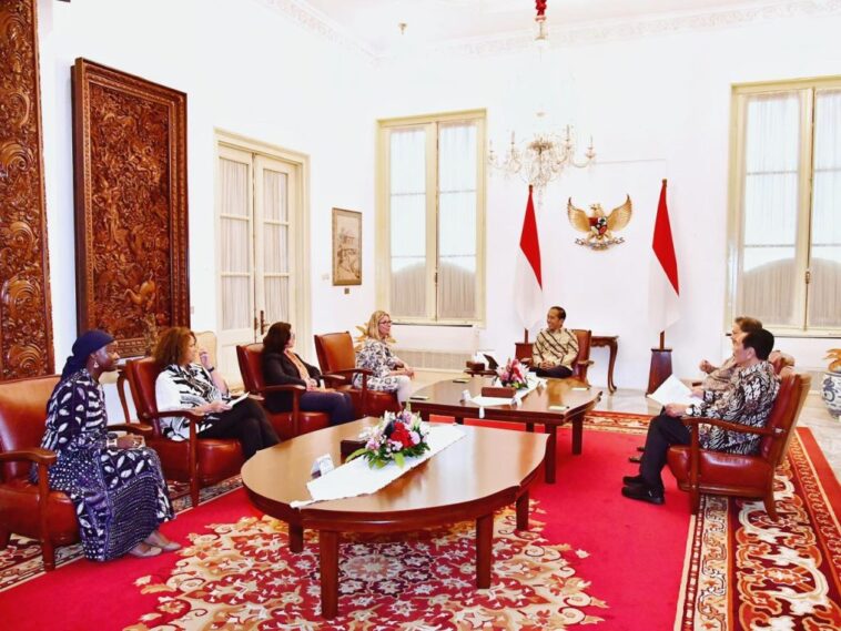 Jokowi Terima Delagasi World Bank