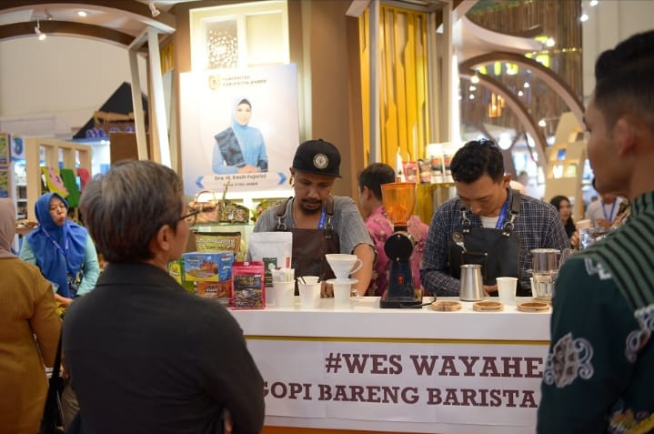 Catat Tanggalnya! “Talkshow” Kopi dan Kompetisi Manual Brew di AOE 2024