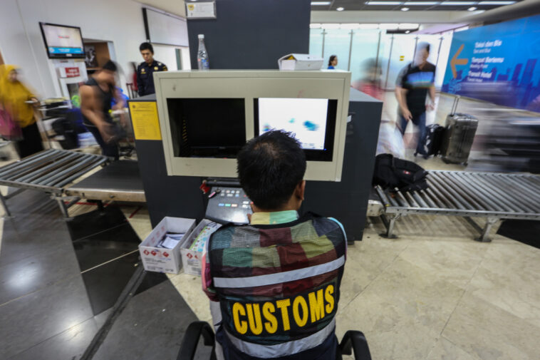 Ketentuan Pembebasan Bea Masuk Barang Pindahan