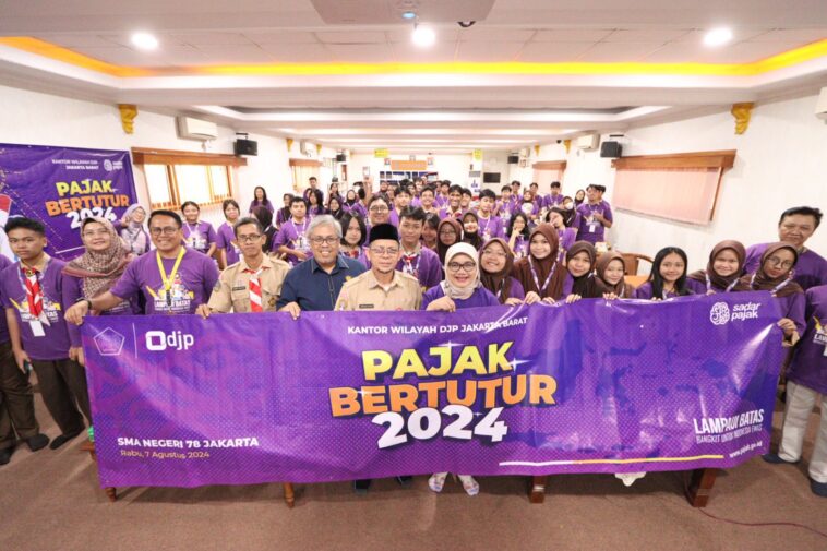 13 Sekolah Serentak Bertutur tentang Kesadaran Pajak 