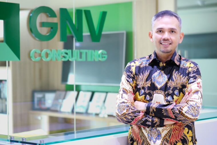 Endy Arya Yoga