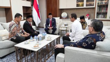 Rosan Perkuat “Team Work” untuk Capai Target Investasi