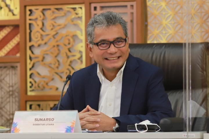BRI Terima Penghargaan