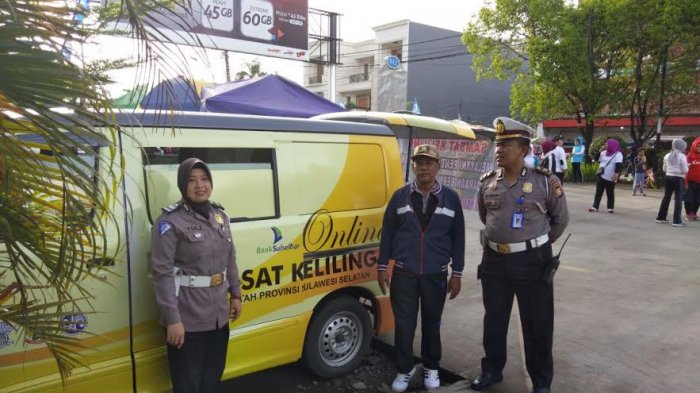 Samsat Datangi Rumah Penunggak Pajak Kendaraan Bermotor