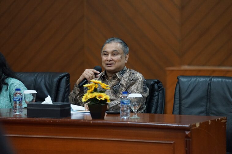 Pendapatan Negara Meroket