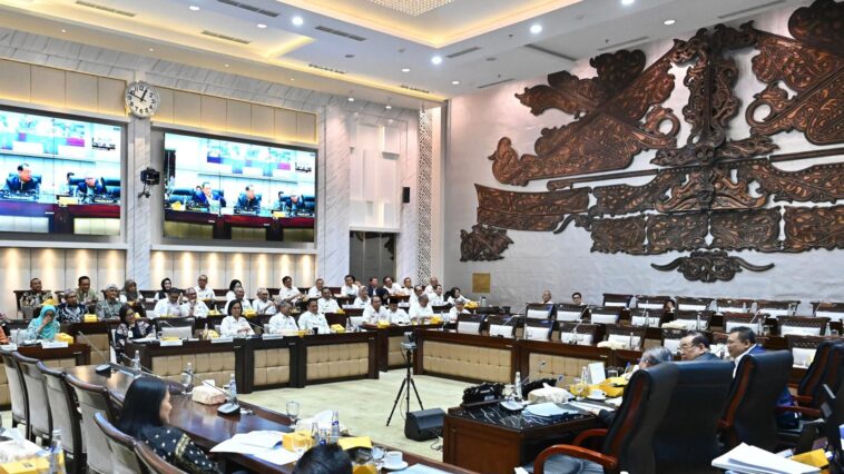 Target Pendapatan Negara 2025