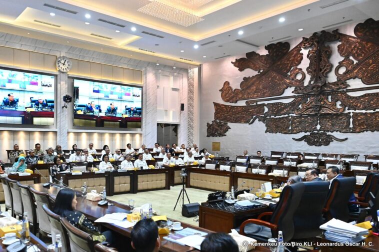 Target Pendapatan Negara 2025