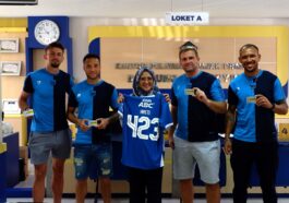 Asisten Pelatih dan 3 Pemain Asing Persib