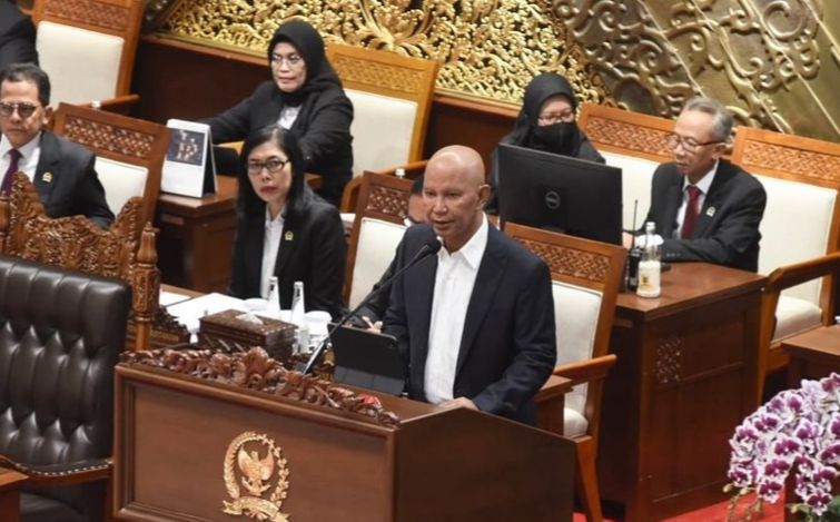 DPR minta Tunda tarif ppn 12 persen