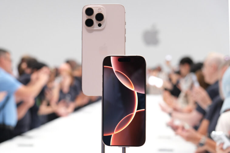 Beli iPhone 16 di Singapura