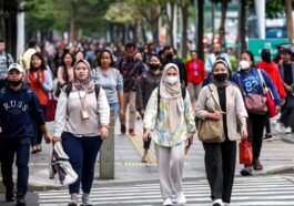 Kontribusi Masyarakat Kelas Menengah ke Kas Negara