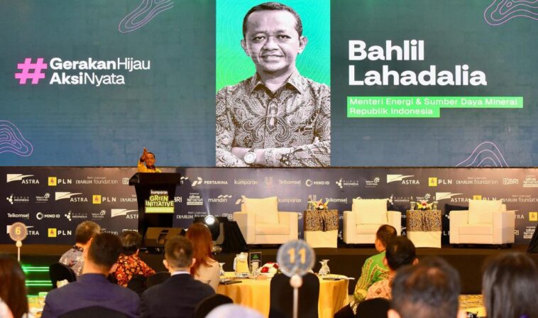 Prabowo Targetkan 60 Persen Pembangkit Listrik