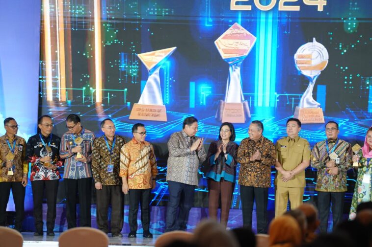 Airlangga Dorong Bank Daerah