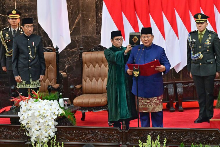 Prabowo Soroti Tantangan Kemiskinan