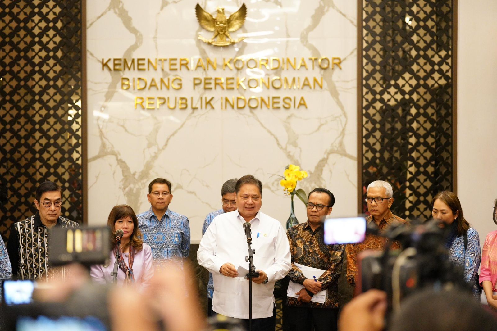 Airlangga Sektor Industri