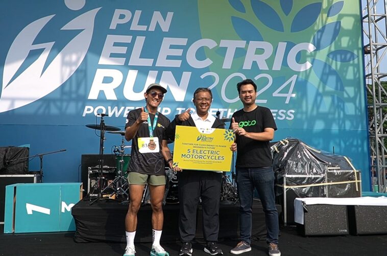 5 Pengemudi Ojol Prasejahtera Motor Listrik