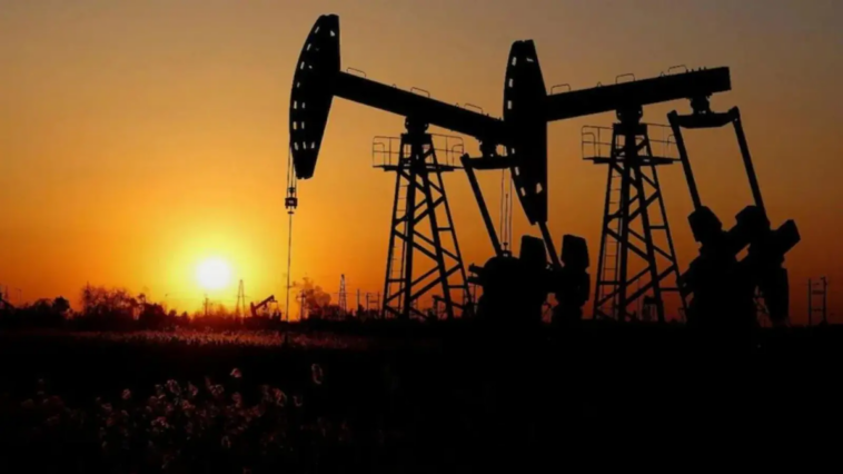 India Pertimbangkan Hapus Pajak “Windfall” Minyak Mentah