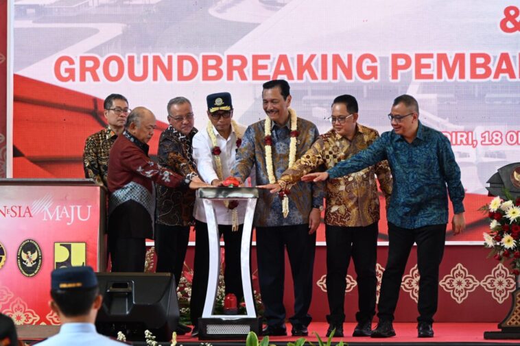 Resmikan Bandara Dhoho Kediri