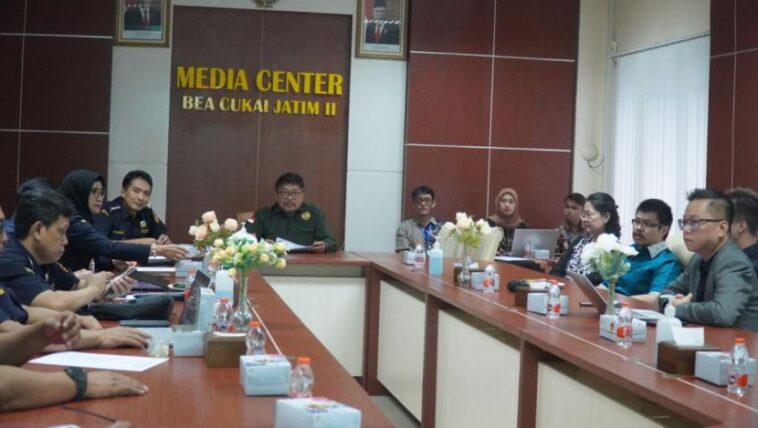 Bea Cukai Jatim II Beri Izin Kawasan Berikat