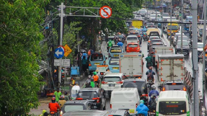 Jakarta Tarif Kendaraan pada 2025