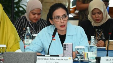 Rieke Diah Pitaloka Minta Prabowo Batalkan Kenaikan PPN