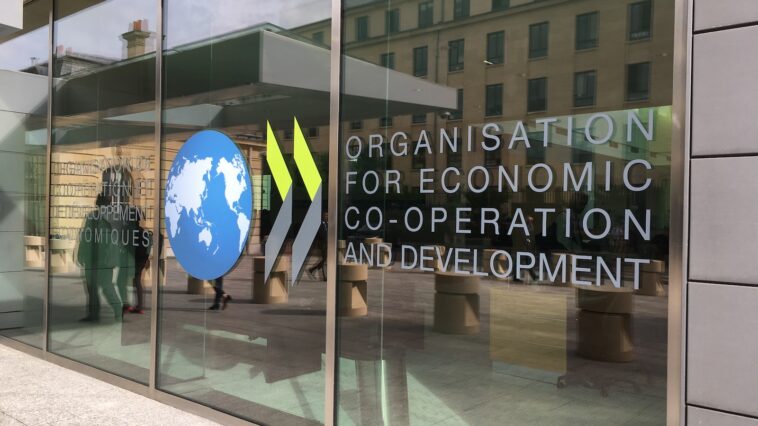 OECD Rilis Kompilasi Aturan Pajak Minimum Global