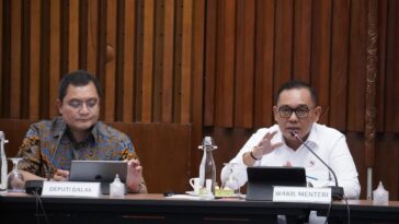 Kejar Target Investasi