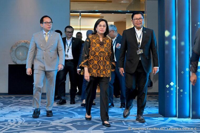 Sri Mulyani: Bangun Sistem 8 Miliar