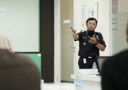 Dukung Perusahaan Pertahankan Status AEO